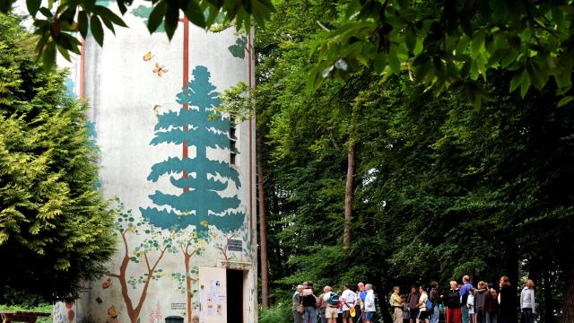 Au pied du Belvédère