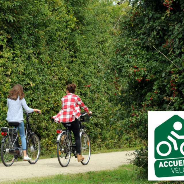 Photo Voie Verte Et Logo Accueil Vélo 2